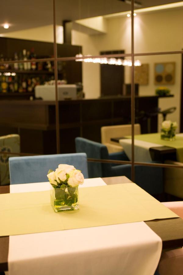 Hotel Onira Boutique Tolón Exteriér fotografie