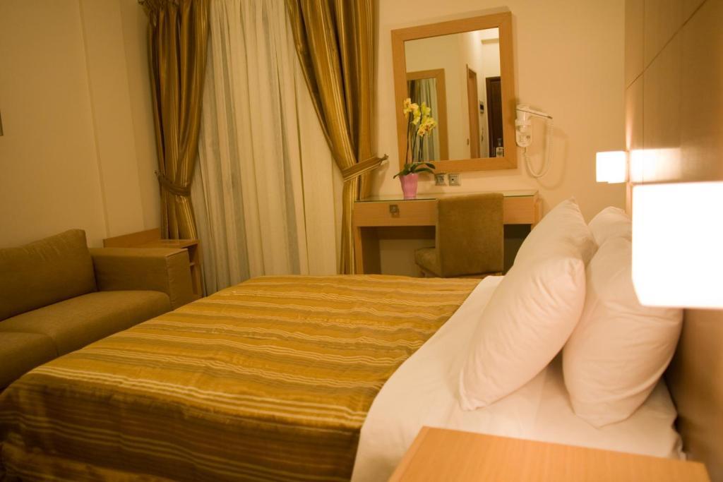 Hotel Onira Boutique Tolón Pokoj fotografie